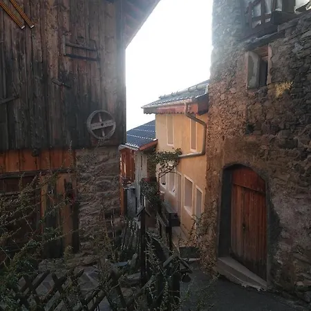 Guest house Adret D'en Haut