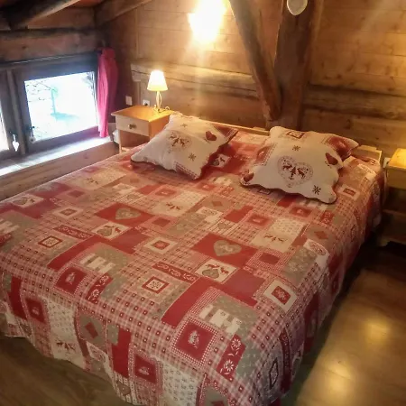Guest house Adret D'en Haut